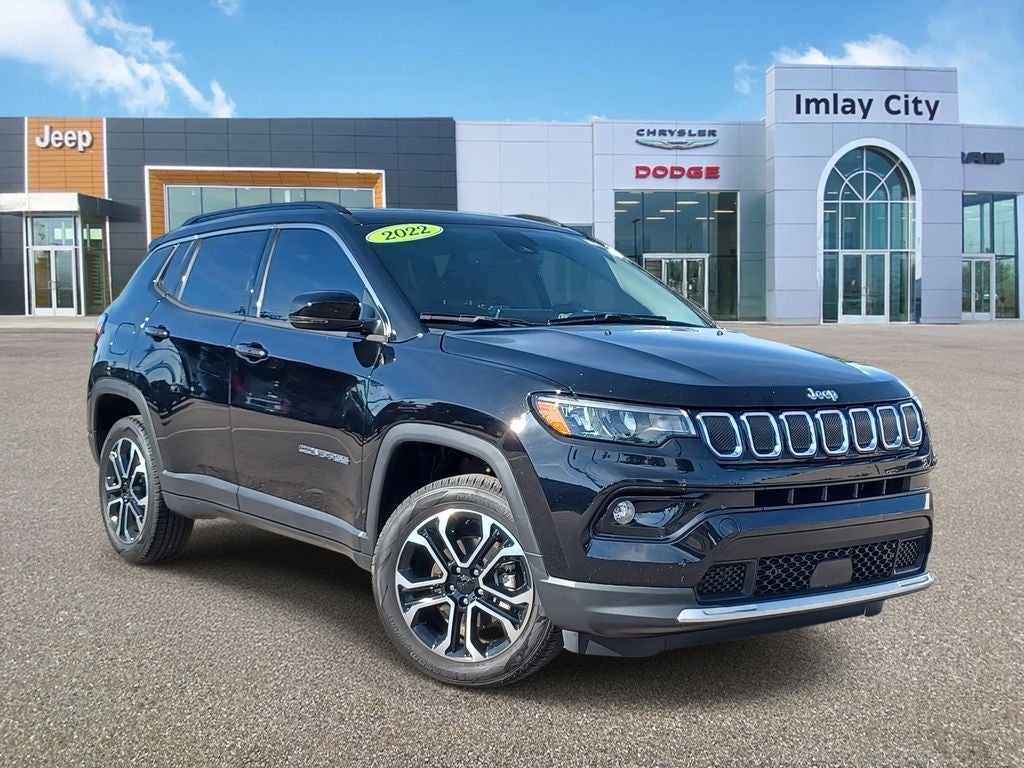 2022 Jeep Compass Limited 4x4 in Diamond Black Crystal Pearlcoat — front three-quarter view