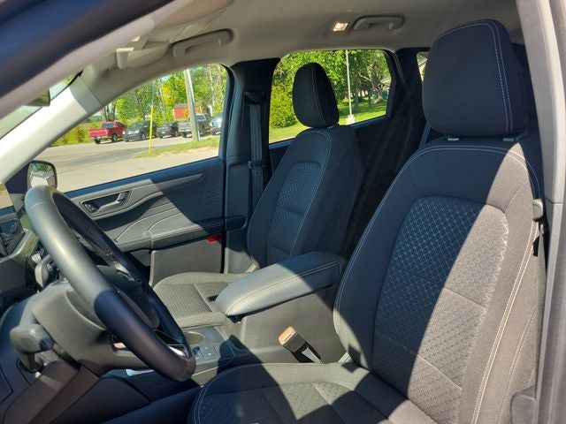 2024 Ford Escape — detail view