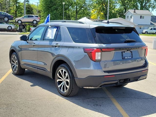 2025 Ford Explorer — rear three-quarter view