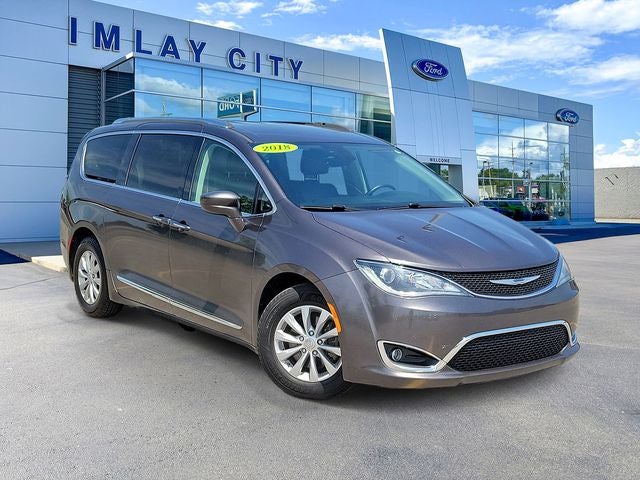 2018 Chrysler Pacifica Touring L Plus in Granite Crystal Metallic Clearcoat — front three-quarter view